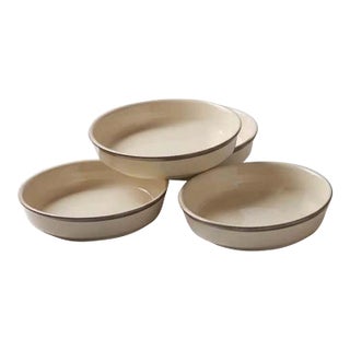 Vintage Lenox "Solitaire" Ivory Porcelain 7.5” Coupe Soup Bowls - Set of 4 For Sale