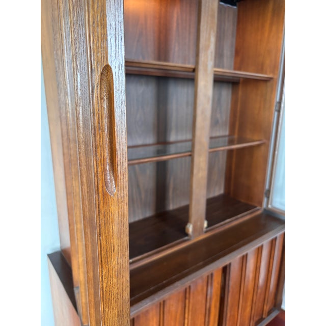 Vintage Keller Collonade Display Credenza For Sale In New York - Image 6 of 18