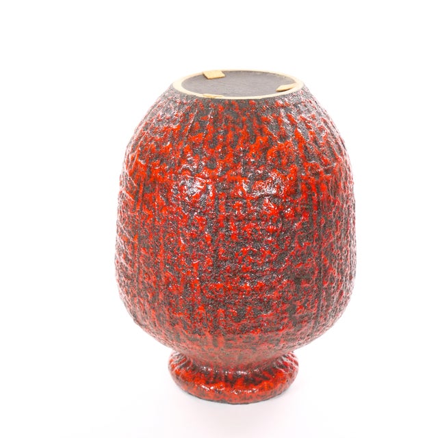 Mid-20th Century West German Large Fat Lava Decorative Vase For Sale - Image 10 of 11