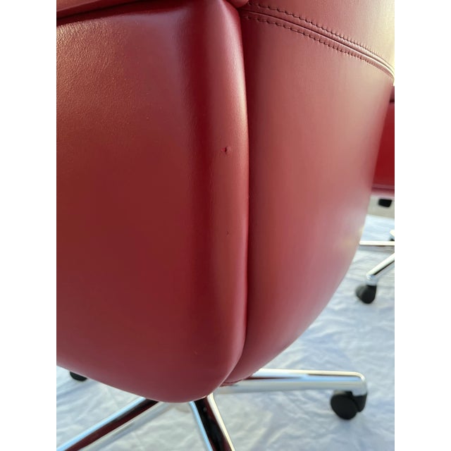 Mid-Century Modern Red Leather Executive Chair From Keilhauer For Sale - Image 11 of 13
