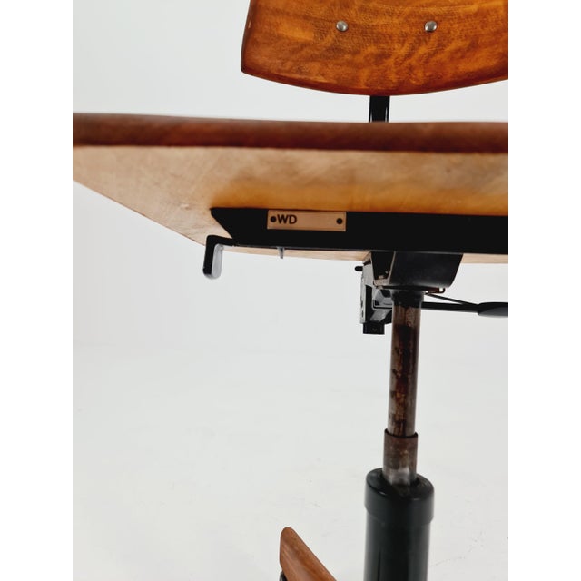 Bauhaus Swivel Office Chair in Wood by Stoll Giroflix, 1960s For Sale - Image 5 of 11
