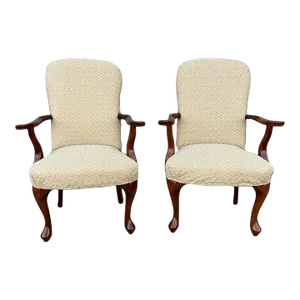 Late 20th Century Pair Fairfield Furniture Queen Anne Style Cherry Upholstered Armchairs
