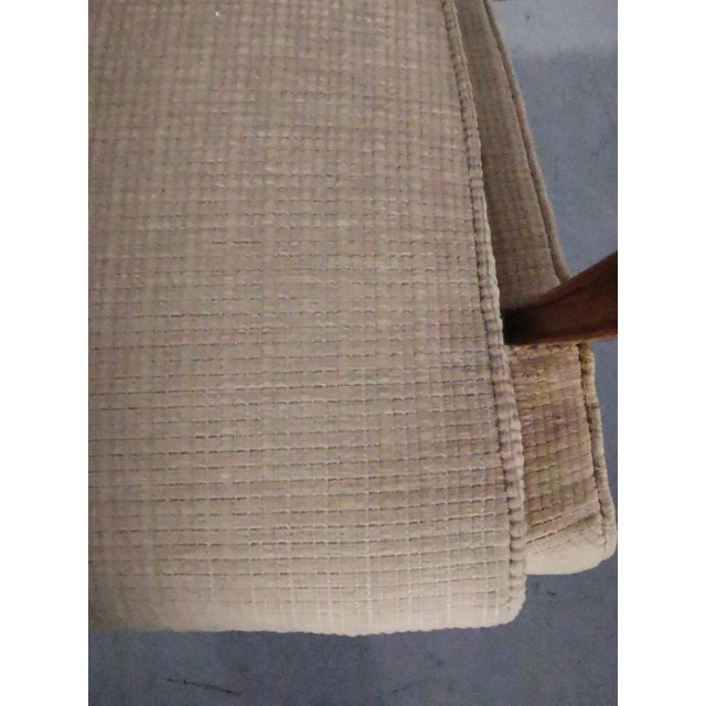 Beige Walnut Armchair by Osvaldo Borsani for Arredamenti Borsani Varedo, 1940s For Sale - Image 8 of 9