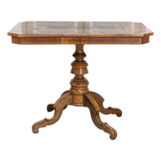 Italian 19th Century Walnut and Mahogany Center Table with Floral Marquetry For Sale
