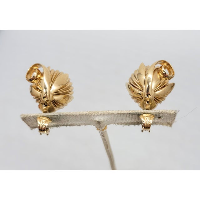 1950s Vintage Signed Napier Book Piece Goldtone Ribbed Cumquat Clip Earrings- 2 Pieces For Sale - Image 5 of 7