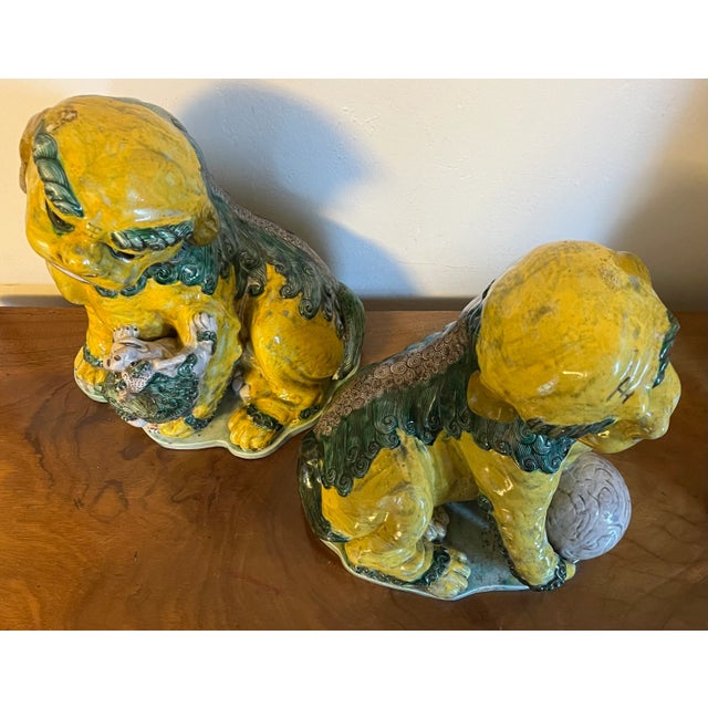 Yellow Antique 18th Century Chinese Famille Vert Foo Lion Dogs - a Pair For Sale - Image 8 of 13