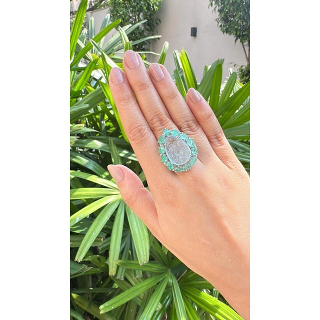 Blue Set in 18k Gold, 13.39 Carats Carved Aquamarine, Emerald & Diamond Cocktail Ring, Us Size 6 For Sale - Image 8 of 10