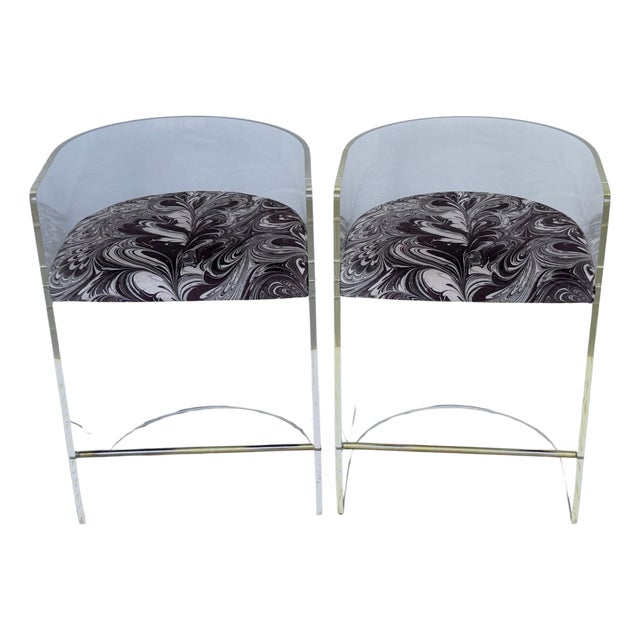 Pair Charles Hollis Jones (Attrib.) Lucite Barrel-Back Counter Counter Chairs For Sale