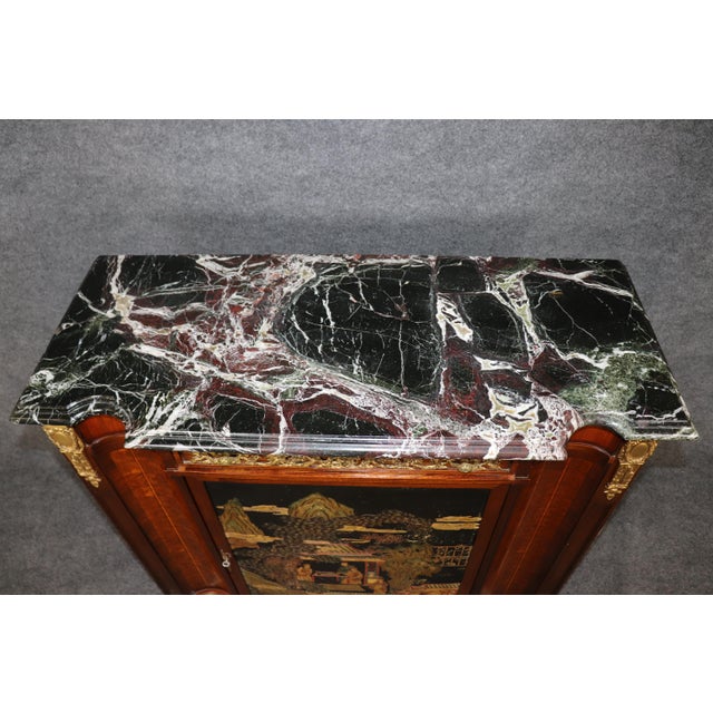 French Louis XVI Maison Forest Marble Top Cabinet With Inset Chinoiserie Panels For Sale - Image 4 of 12