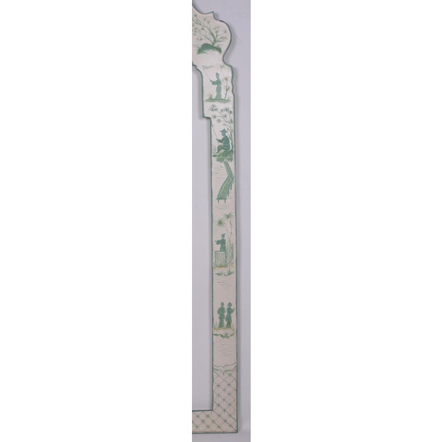 White Hand Painted Green Chinoiseries Style Tole Mirror For Sale In New York - Image 6 of 7
