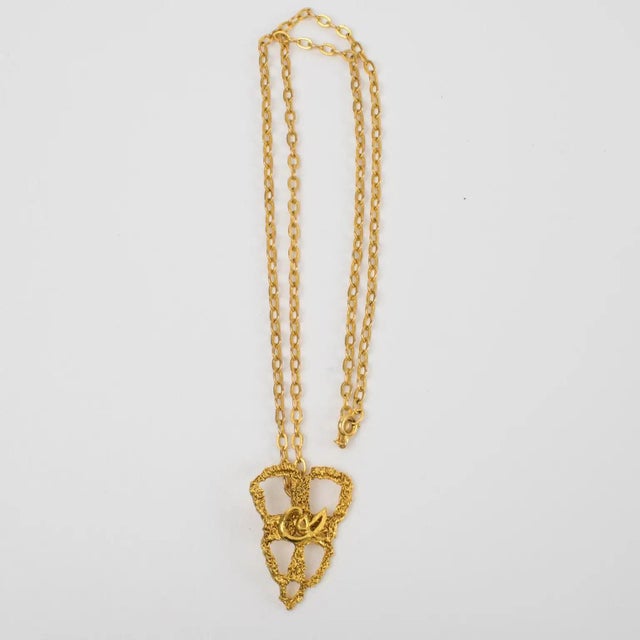 Metal Christian Lacroix Gilt Metal Lace Pendant Chain Necklace For Sale - Image 7 of 11