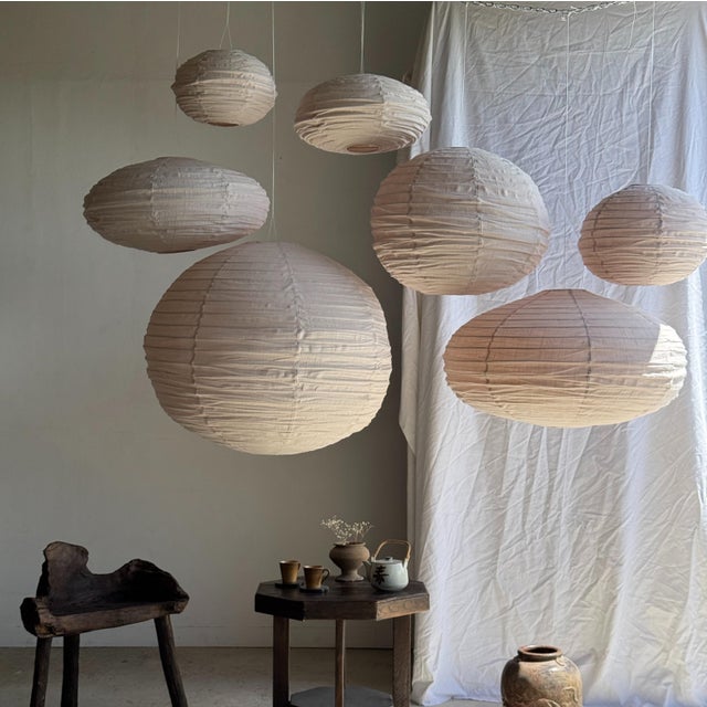 Beige Small Japanese-Style Rattan and Natural Linen Pendant Light For Sale - Image 8 of 18