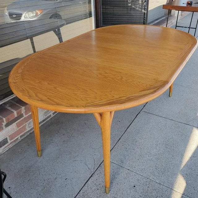 Mid-Century Modern 1950s Expandable Attributed to Paul Laszlo Dining Table With 2 Leaves For Sale - Image 3 of 13