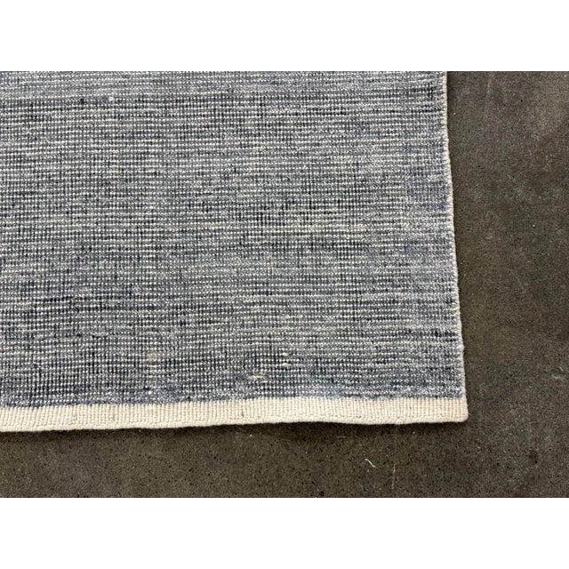2020s 9ft X 12ft Modern Carpet Textured Wool Flatweave Area Rug For Sale - Image 5 of 12