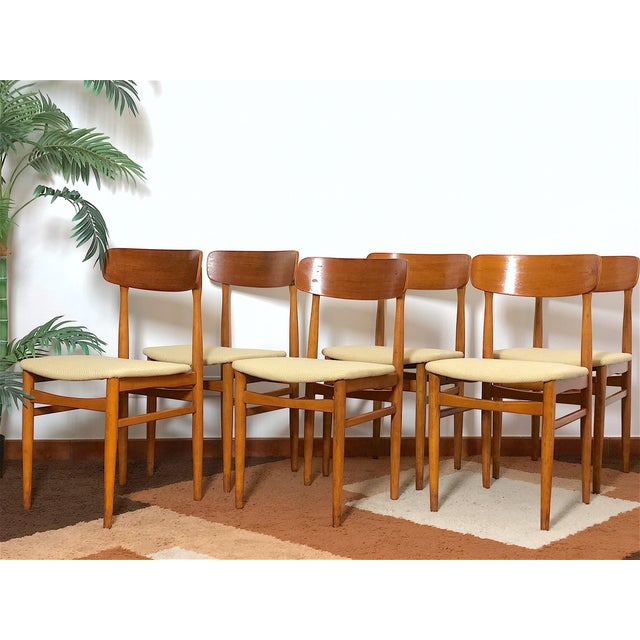 Mid-Century Modern Chairs, Italy, 1960s, Set of 6 For Sale - Image 6 of 17