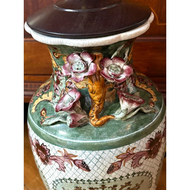 Vintage Mottahedeh Style Hand Painted Chinese Porcelain Table Lamp With Three Dimensional Vines and Flowers Handles For Sale - Image 6 of 12