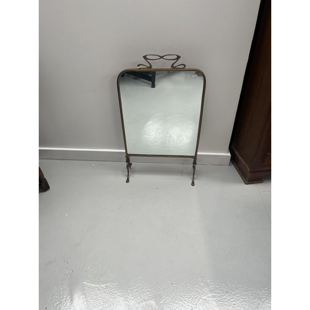 Art Nouveau Mirrored Fire Screen in Brass, 1920s, in Good conditions. Designed 1920 to 1949