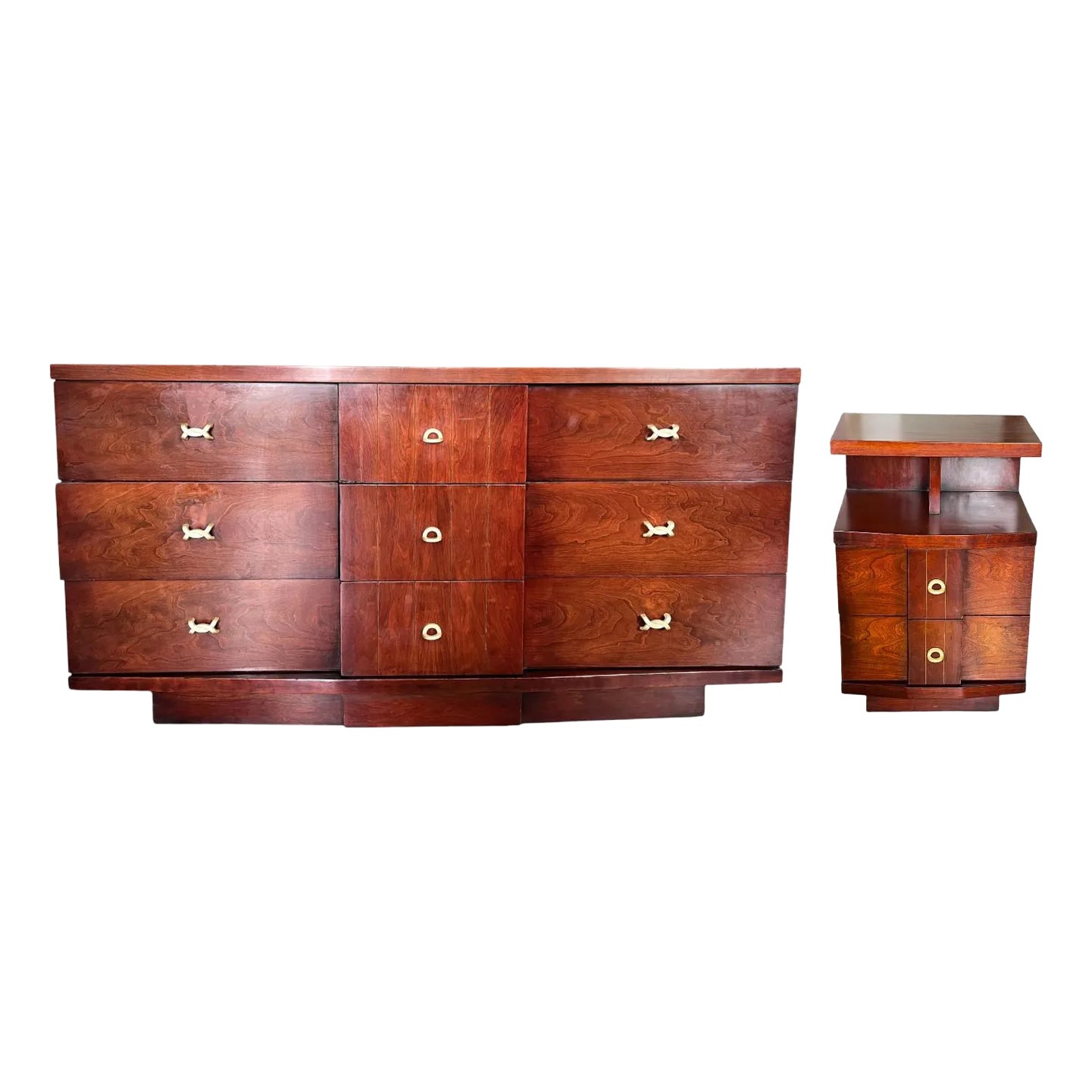 1960s Kent-Coffey “The Titan” Line //Mid-Century Modern Dresser