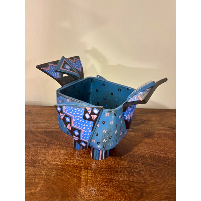 1980s American Sculptural Memphis Style Studio Ceramic Raised Vessel For Sale - Image 4 of 7