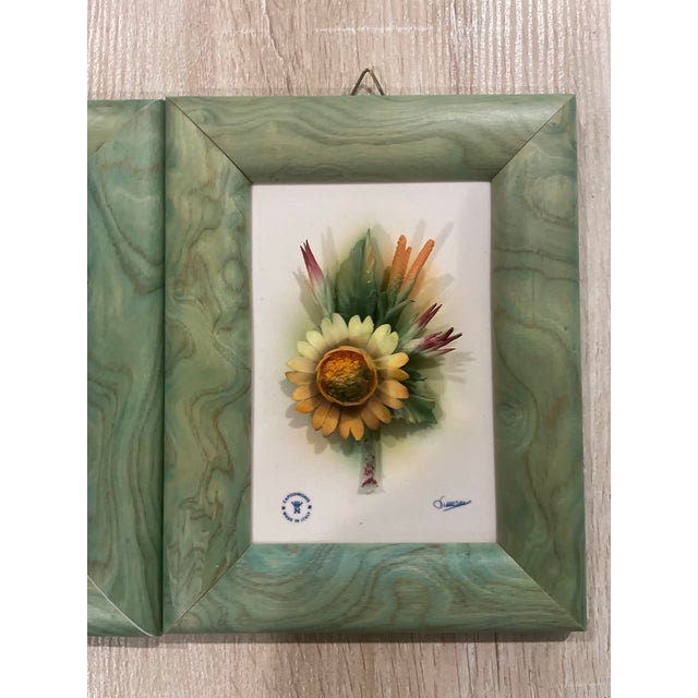 Capodimonte 1950s Framed Capodimonte Porcelain Flowers- Set of 2 For Sale - Image 4 of 6