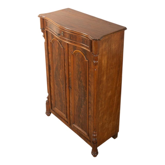 Vintage Art Deco Chest of Drawers For Sale