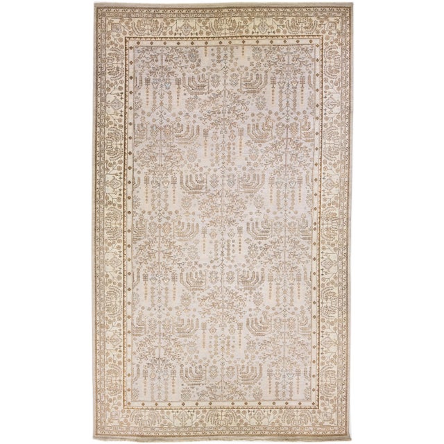 Textile 2010s Modern Ovesize Oushak Wool Rug Handmade With Beige Floral Field For Sale - Image 7 of 7