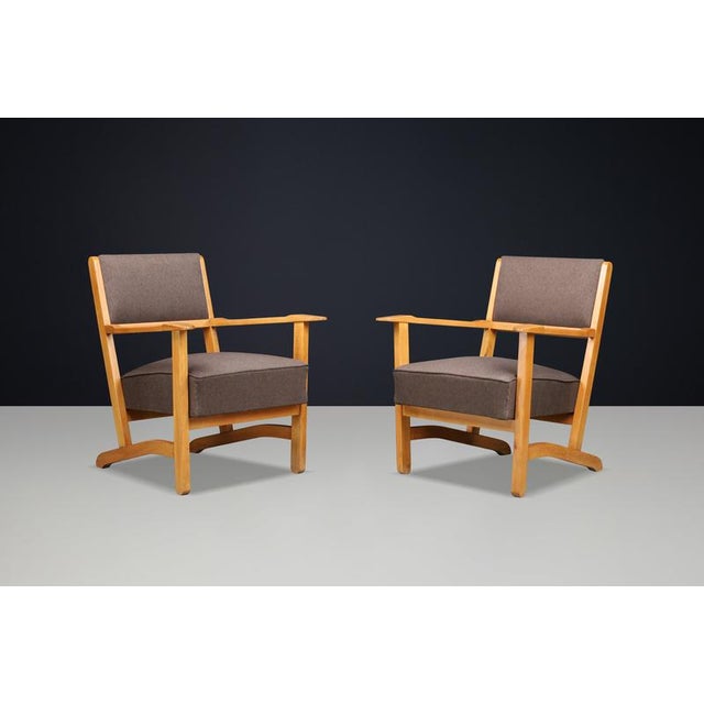 Sculptural European Beech Lounge Armchairs, 1960s, Set of 2 For Sale - Image 3 of 10