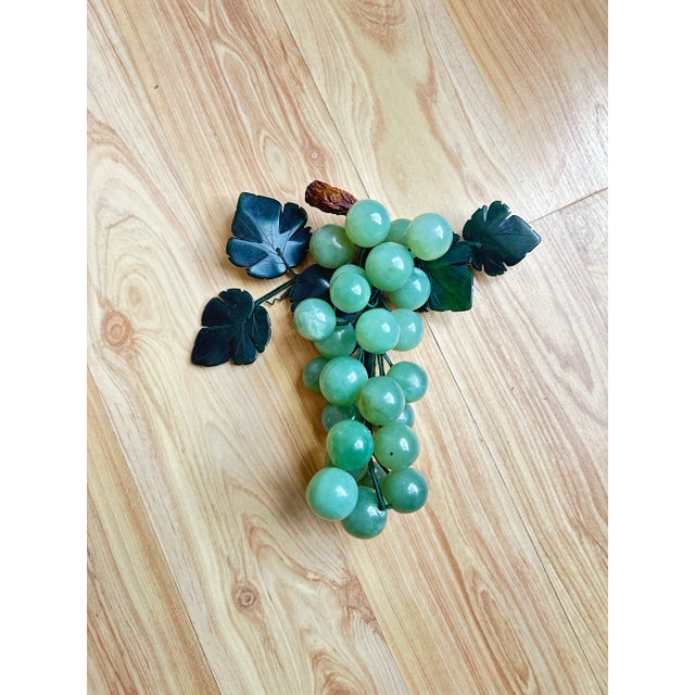 A chic vintage cluster with pale green grapes and dark green leaves, measuring 6.5" long, 5" wide, and 3.5" tall. This...