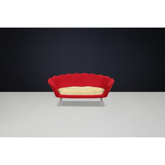 Wood Mid-Century Flower-Shaped Sofa in Fabric Upholstery & Brass, Italy, 1950s For Sale - Image 7 of 8