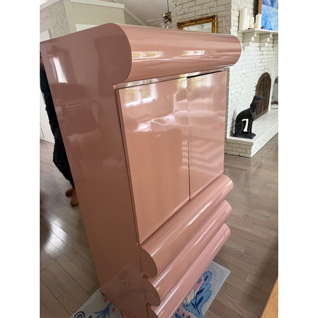 1980s Postmodern Pink Laminate Bullnose Tallboy Dresser For Sale In New York - Image 6 of 6