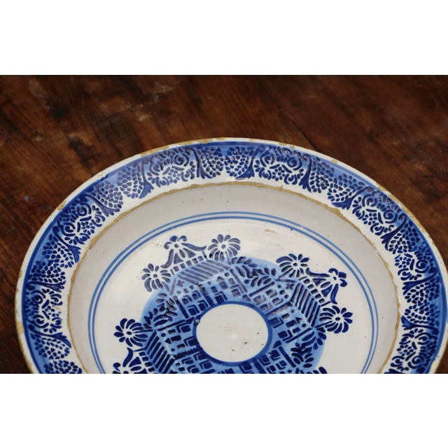 19th Century Portuguese Large Blue and White Wall Plate Depicting Palaces, Earthenware, Faience For Sale - Image 4 of 13