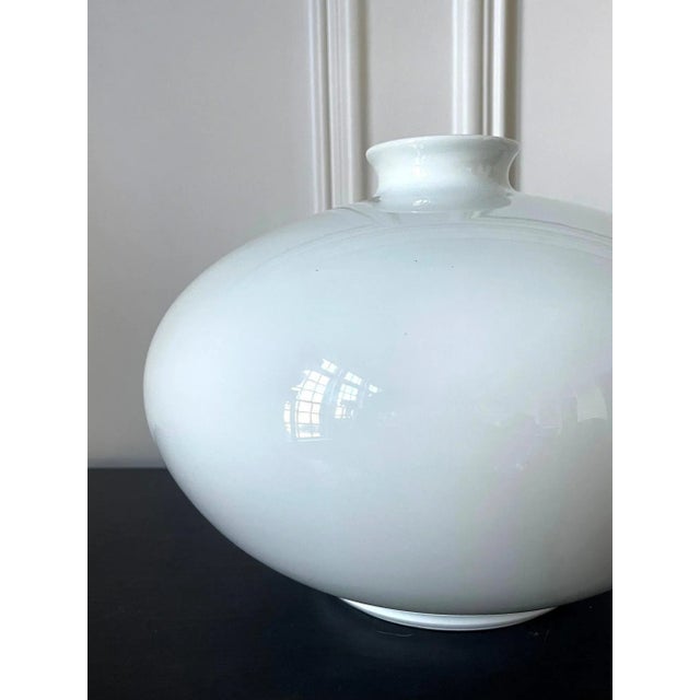 Ceramic Contemporary Japanese White Glaze Ceramic Vase by Manji Inoue For Sale - Image 7 of 12