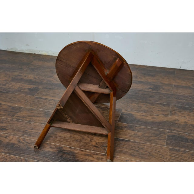 19th Century English Pine Cricket Table with Circular Top and Tripod Base For Sale - Image 11 of 12