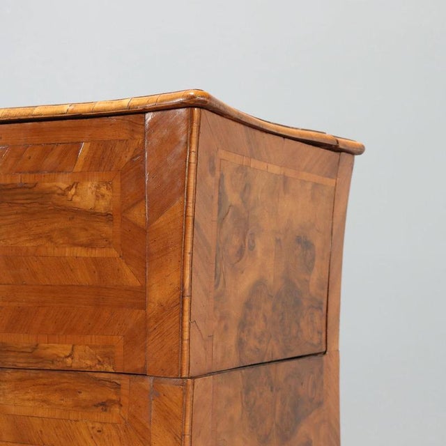 Barocchetto Cabinet in Walnut with Burl Inlays For Sale - Image 6 of 12