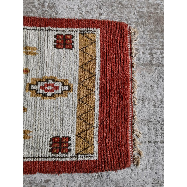 Swedish Grace Wool Rya Rug with Flower Motif, 1920s For Sale - Image 14 of 18