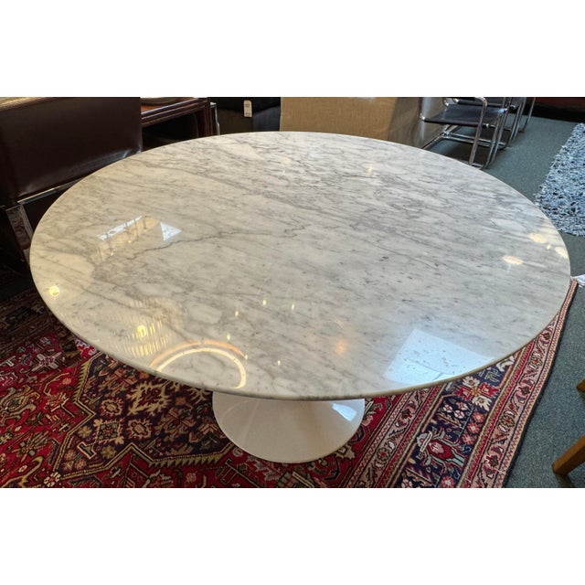Eero Saarinen Interior Icons Tulip Table With Carrera Tabletop For Sale - Image 4 of 12