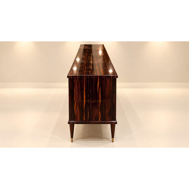 1960s Vintage Art Deco Sideboard in Macassar Ebony Veneer and Brass, 1960s For Sale - Image 5 of 7