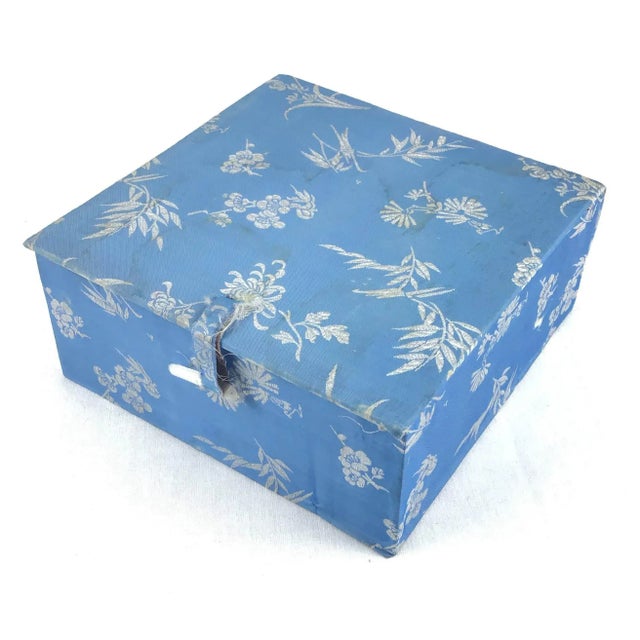 Antique Chinese Porcelain Bowl with Silk Box For Sale - Image 11 of 13