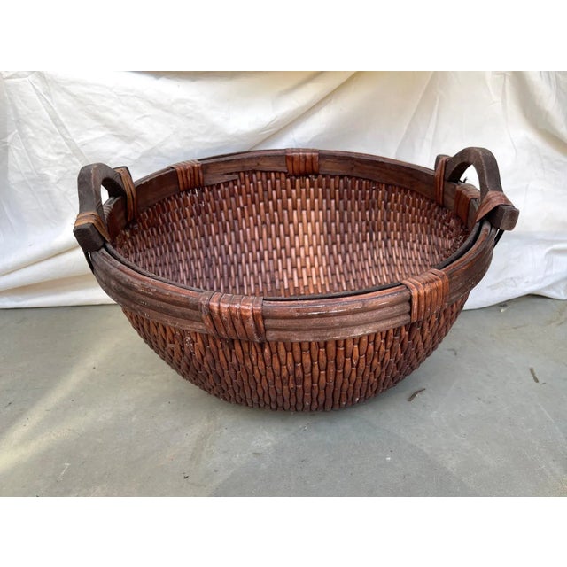1950s Vintage Asian Woven Willow Gathering Basket For Sale - Image 5 of 6