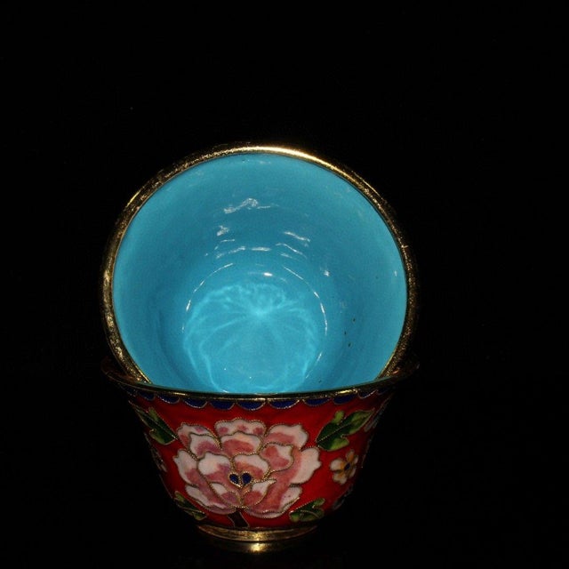 Pair of Vintage Chinese Cloisonné Enamel Bowls With Peony Motif For Sale - Image 4 of 9