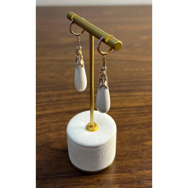 Early 21st Century White Agate Cabochon White Pave Diamonds 18 Karat Rose Gold Unique Drop Earrings, A Pair For Sale - Image 5 of 9