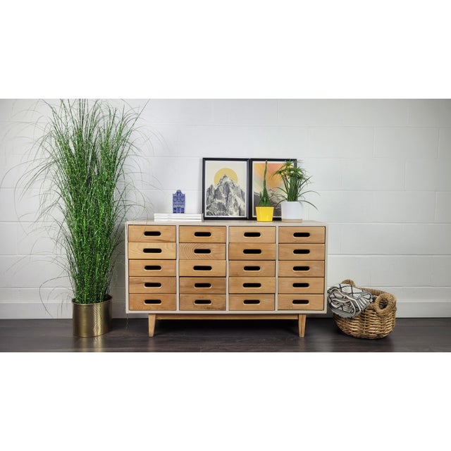 Chest of Drawers attributed to James Leonard for Esa Esavian, 1970s For Sale - Image 15 of 16