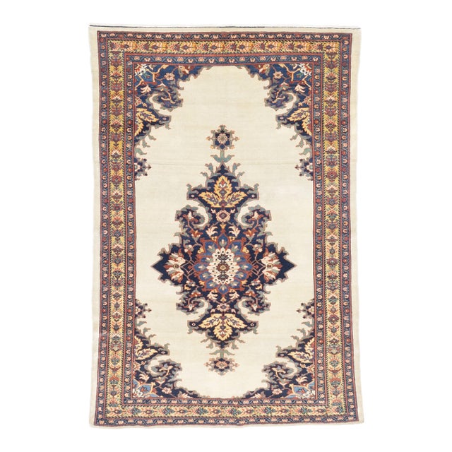 Antique Persian Farahan Sarouk Rug 4’ X 6’8'' For Sale
