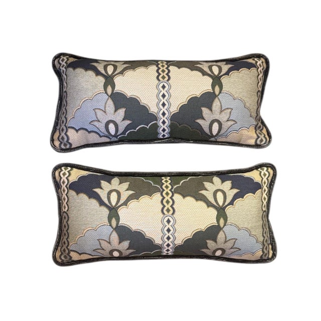 Clarence House Pair of Luxurious Patterned Lumbar Pillows For Sale - Image 4 of 10
