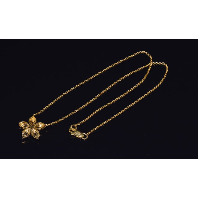 Late 20th Century Certified Natural 1.23cts Pink Sapphire & Diamond Floral Solid 18k Yellow Gold Necklace For Sale - Image 11 of 13