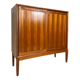 Mid-Century Minimalistic Teak Cabinet by H. W. Klein for Bramin, Denmark, 1960s For Sale