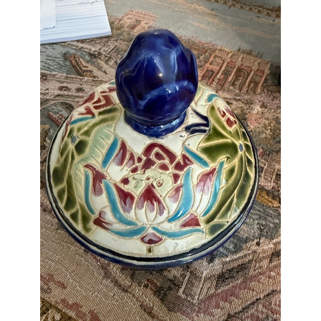 Chinoiserie Vintage Chinoiserie 15" Majolica Temple Jar With 4 Blue Lion Handles For Sale - Image 3 of 11