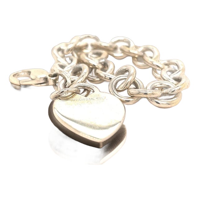 1990s Tiffany & Co Estate Heart Bracelet 7.5" Sterling Silver For Sale