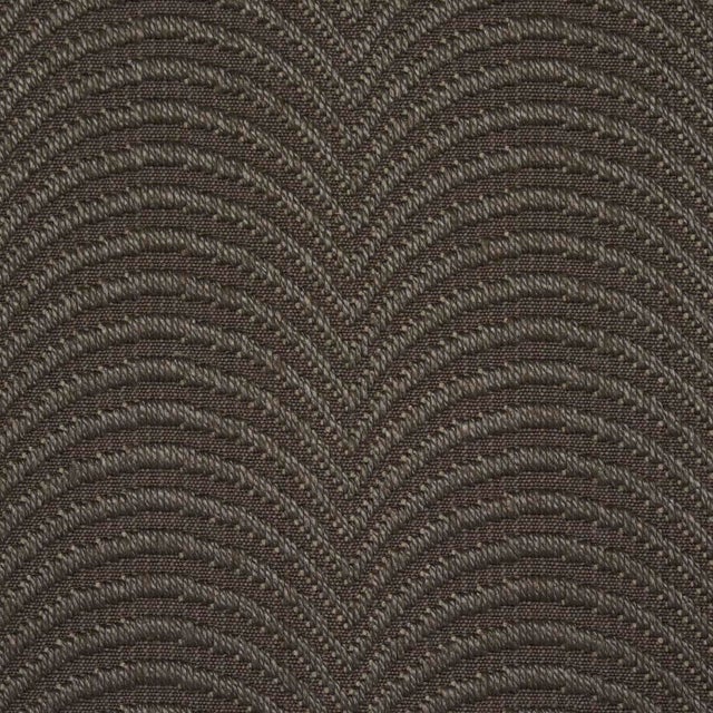 Schumacher SAMPLE - Schumacher x Neisha Crosland Hurdles Performance Fabric In Nutmeg For Sale - Image 4 of 4