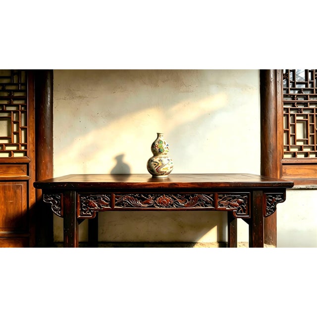 W-13cm,H-23cm Experience the beauty and elegance of Chinese history with our Chinese Vintage Porcelain Handcrafted with...